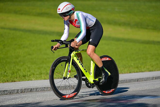 Marlen Reusser beim Zeitfahren 