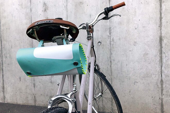 Satteltasche an einem Velosattel