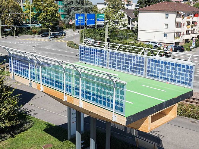 Hoch hinaus? Eher nicht! Brücke für Fahrräder