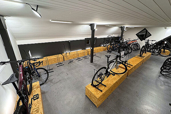 Einbruch Fahrradgeschäft Kurbeldreher in Neftenbach. 