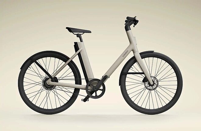 E-Bike mit Tiefeinsteigerrahmen