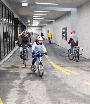 Neue Velounterführung beim Bahnhof Winterthur.