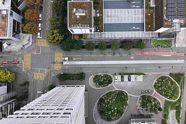 Drohenaufnahme von der Zürcher Baslerstrasse.