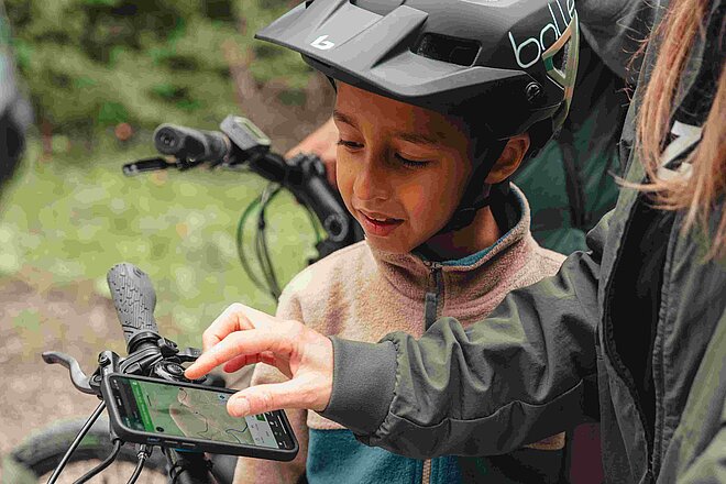 Komoot kann auch zur Navigation unterwegs genutz werden.