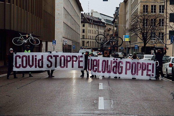 Demonstration für bessere Velowege