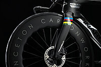 Pinarello wechselt für 200 Millionen Euro den Besitzer. Neuer Eigentümer ist Ivan Galsenberg. Rennvelo mit Carbonnrädern. 