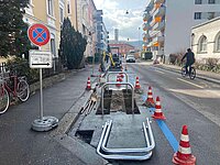 Baustelle für Veloständer in blauer Zone