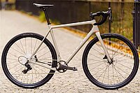 Open Cycle ruft Velos zurück. Open Up Gravelbike mit Campagnolo Ekar.