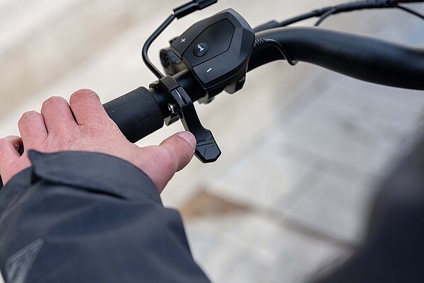 XLC Suspension Dropper Post. Remote-Hebel für die gefederte Sattelstütze.