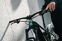 Ein E-Mountainbike s...