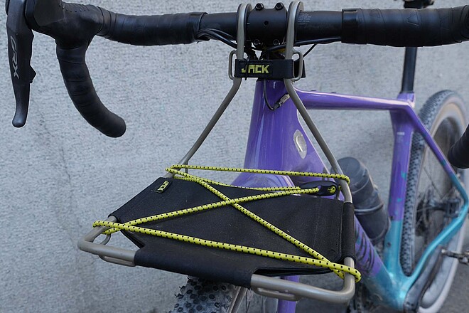 Test Jack the bike rack. Gravelbike mit Frontrack für Gepäck.