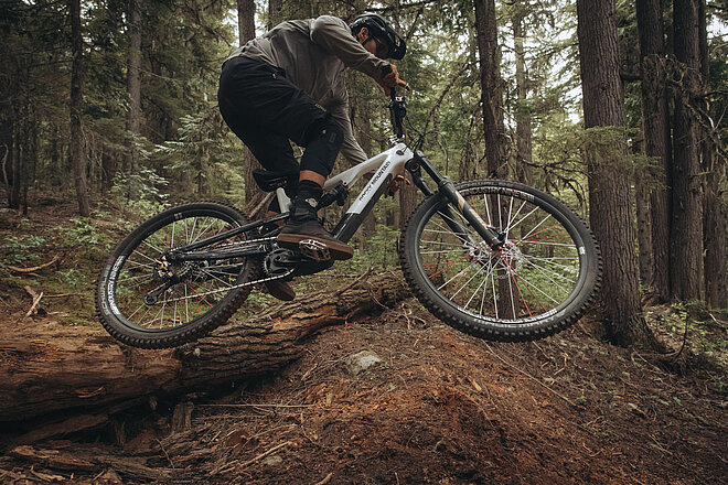 Rocky Mountain Instinct Powerplay SL E Mountainbike.