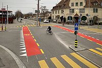 Rot eingefärbte Radwege