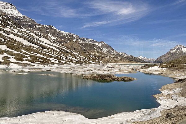 Bergsee auf dem Berninapass.