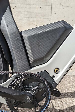 Specter 1: Long Range Test. E-Bike-Akku in Carbonhülle.