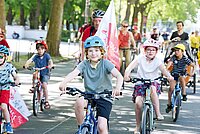 Kinderaufsrad ruft zum Kidical Mass Aktionswochenende auf. Kinder auf Fahrrädern an einer Kidical Mass Veranstaltung.