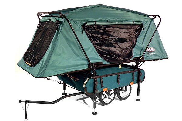 Aufklappbarer Velo-Camperanhänger.