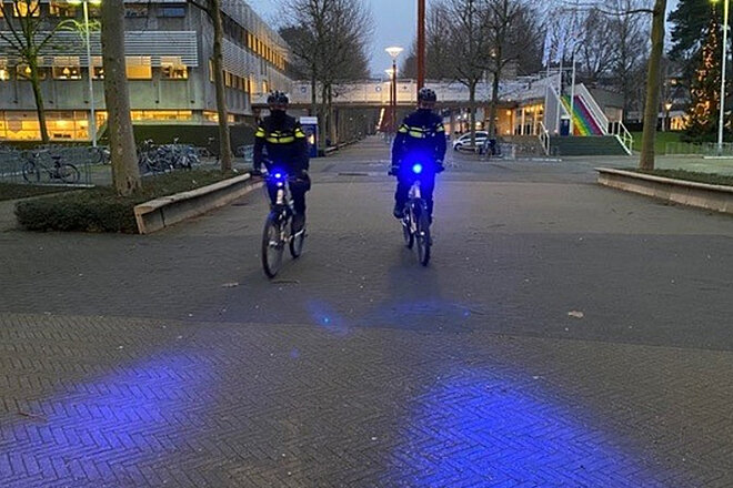 Polizisten auf Fahrrädern