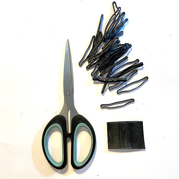 Veloschlauch in schmale ringe schneiden 