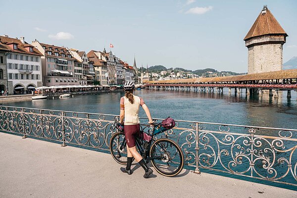 Route 1291 Die vielfältigste E-Bike-Tour der Schweiz. Kappelbrücke in Luzern
