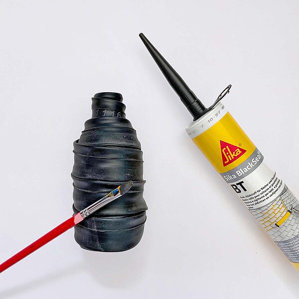 Flasche und Leimtube