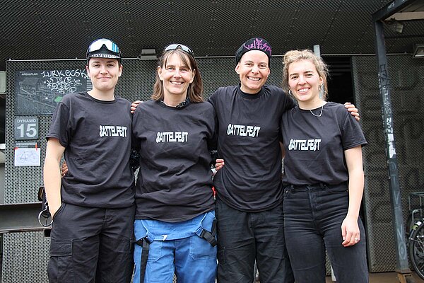 Das Team von «Sattelfest» besteht aus vier Köpfen.