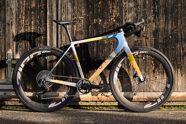 Open «U.P. 2.0» in Sonderlackierung.