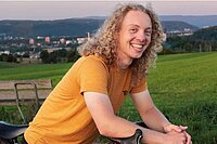 junger Veloreisender im Portrait