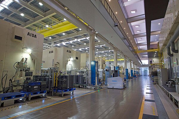 Automatisierte Fabrikhalle von Shimano.