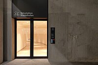 Zugang zur Velostation im Bahnhof Stadelhofen.