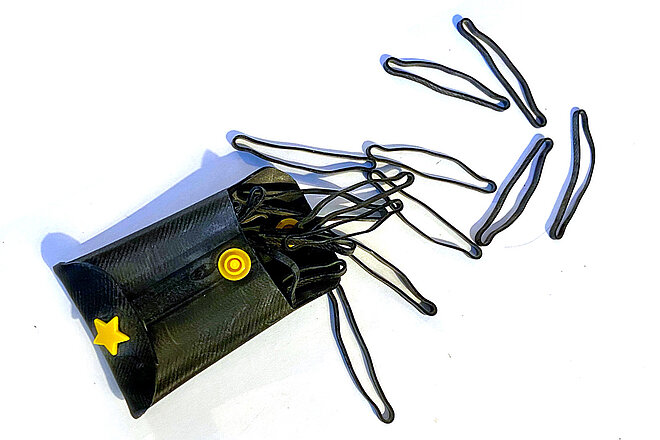 Haushaltsgummis aus Veloschlauch mit Tasche mit Sternen