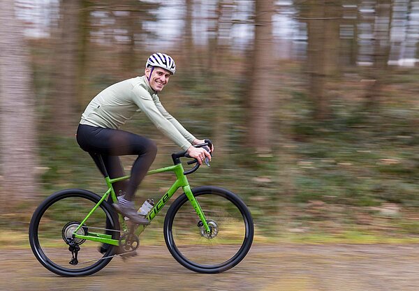 Franco Marvulli auf dem Gravelbike.